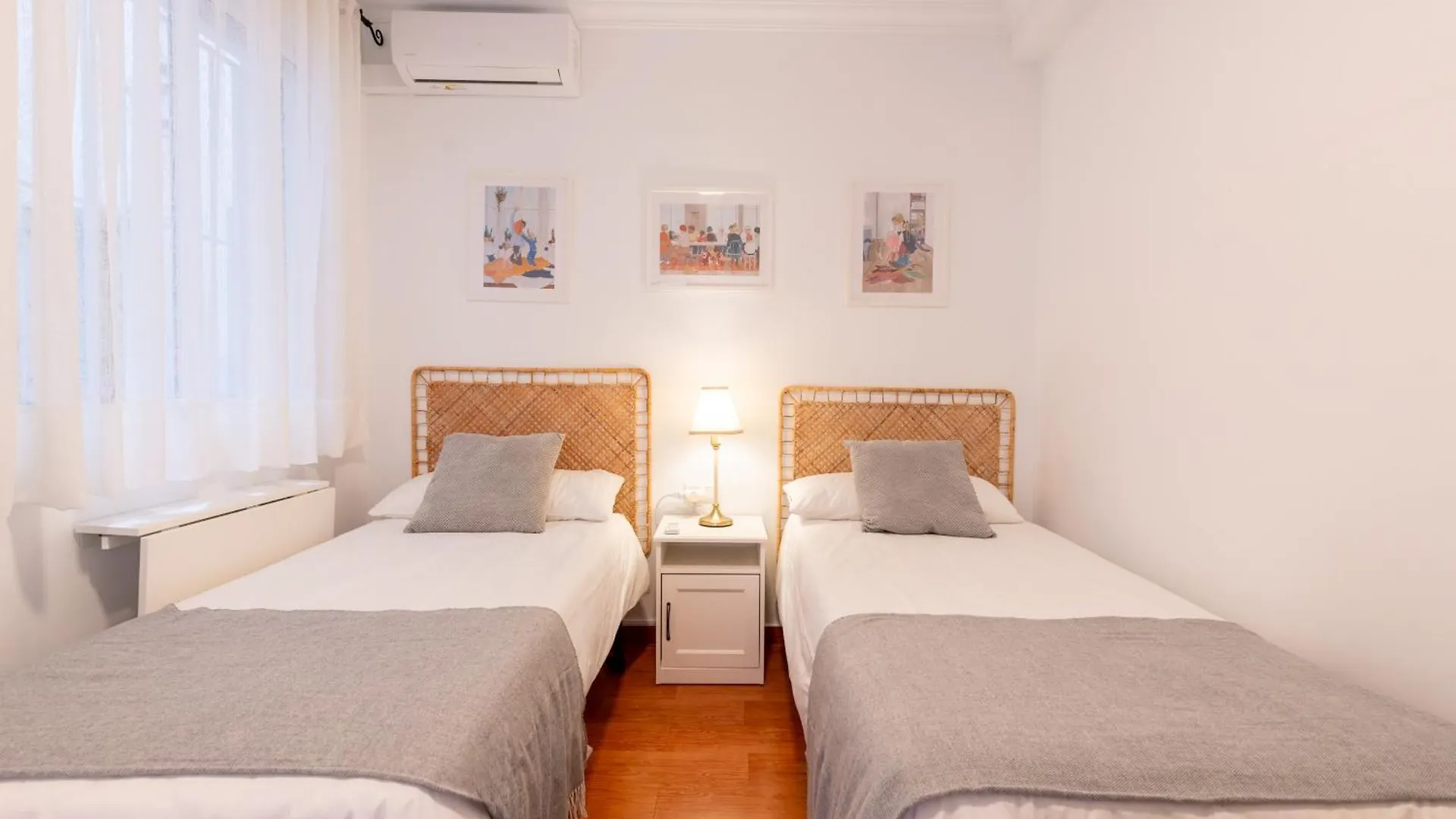 Bn Luminoso Apartamento Para Familias En Excelente Ubicacion Seville 0*,  Spain
