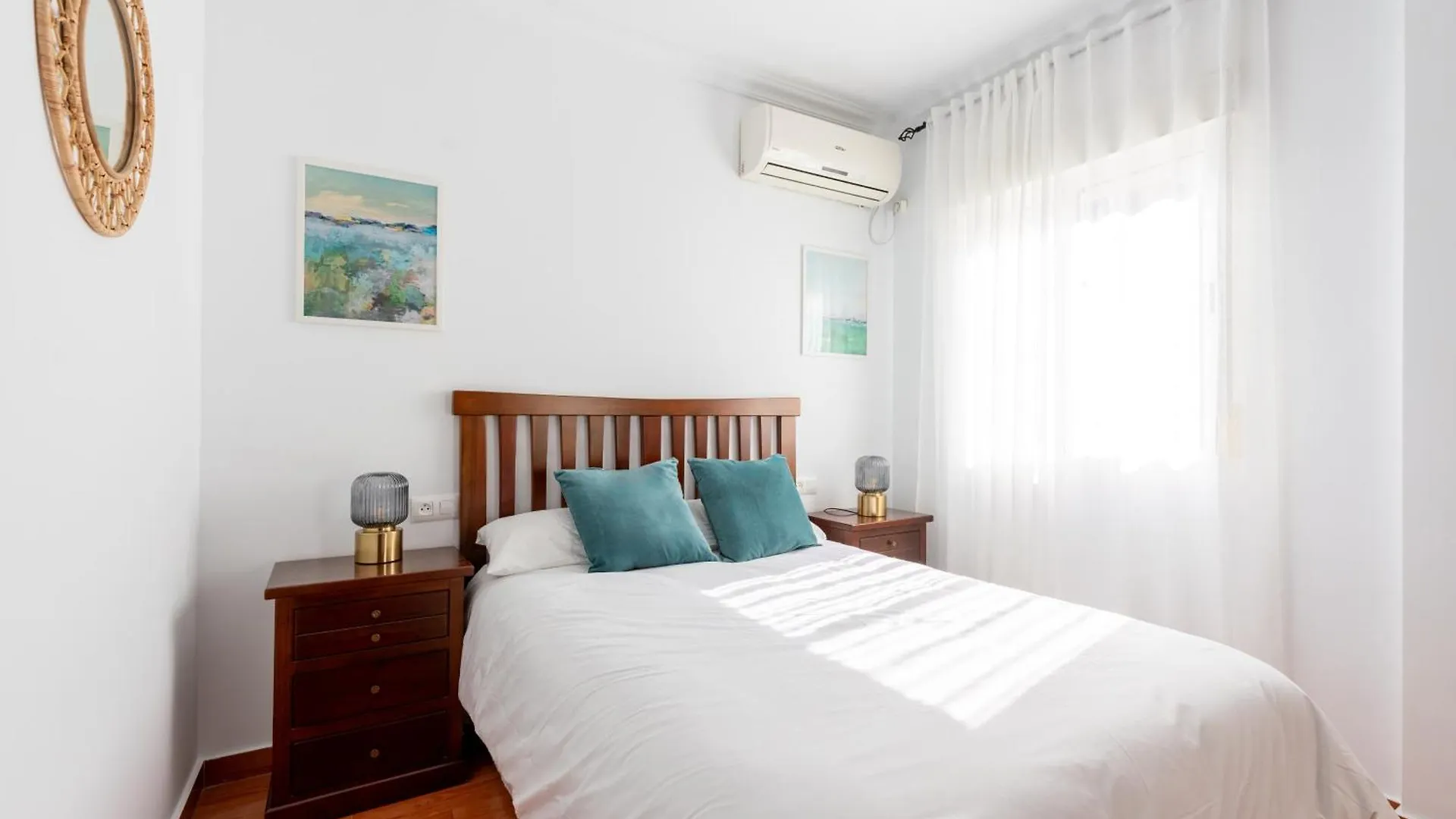 Bn Luminoso Apartamento Para Familias En Excelente Ubicacion Σεβίλλη Διαμέρισμα